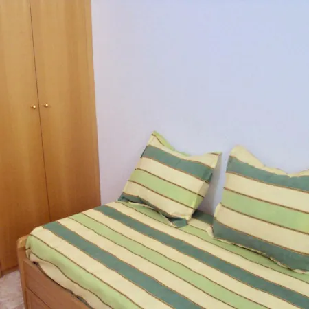 Victor Apartment *
